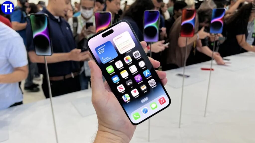 iPhone 17